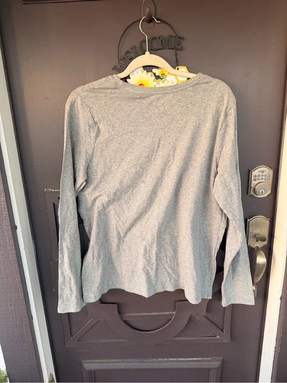 Time and Tru Women's Long-Sleeve Crewneck Tee - Light Grey